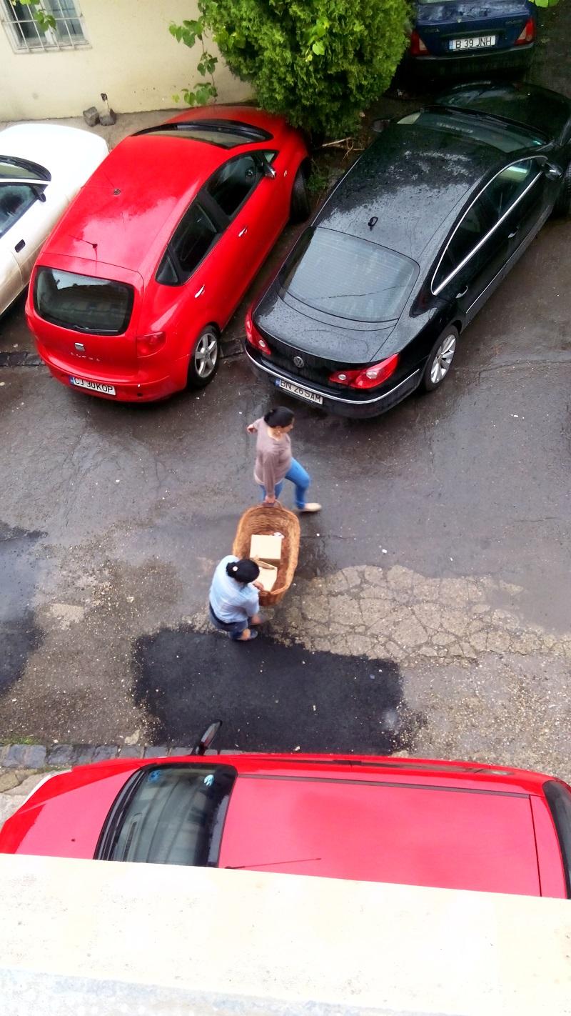 Boc, acuzat de PSD că foloseşte asistaţi sociali ai primăriei în campania electorală. „Este cea mai ordinară şi mizerabilă minciună