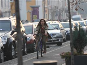 O asociaţie de tineret din Cluj propune mersul pe bicicletă spre serviciu, măcar o zi