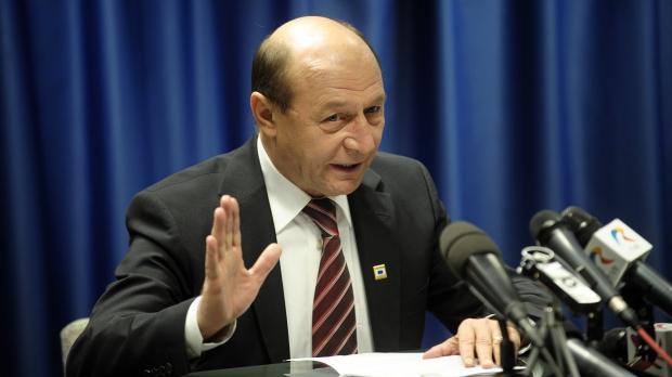 Fostul preşedinte Traian Băsescu: Sper ca electoratul să elimine partidele şi candidaţii care au dosare penale