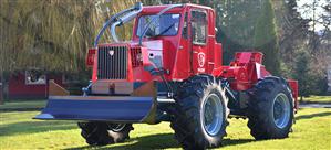 Un tractor românesc construit pentru pădurile din Occident