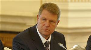 Iohannis, mai sărac cu o casă. Preşedintele a câştigat aproape 83.000 lei din vânzarea cărţilor 