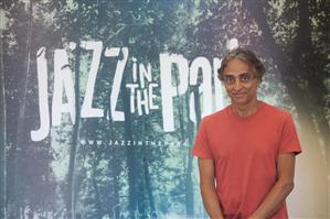 Basistul lui Santana concertează la Cluj, în deschiderea Jazz in the Park 2016 FOTO/VIDEO 