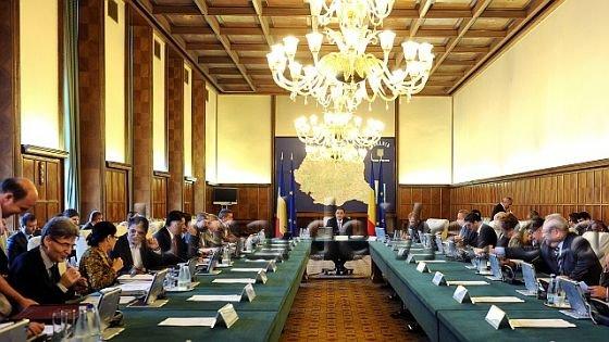 Guvernul vrea să schimbe procedura de acordare a beneficiilor sociale