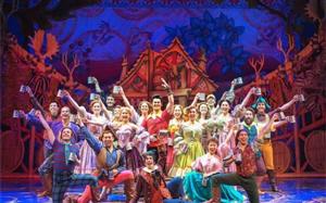 Lumea Disney prinde viaţă la Cluj