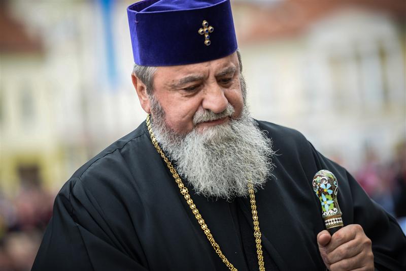 Mitropolitul Ardealului, audiat la DNA în dosarul cărţilor scrise după gratii