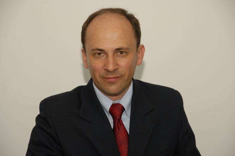 Primar clujean găsit incompatibil de ANI. Cum poate rămâne, totuşi, la comanda comunei