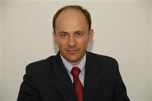 Primar clujean găsit incompatibil de ANI. Cum poate rămâne, totuşi, la comanda comunei