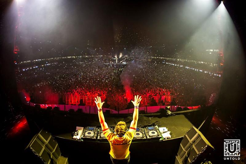 Hardwell, pe scenă la Untold în tricolul echipei naționale de fotbal a României: 