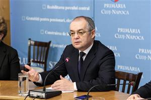 Emil Boc: Primarii să aibă salarii decente, să poată avea pensii decente, nu pensii speciale