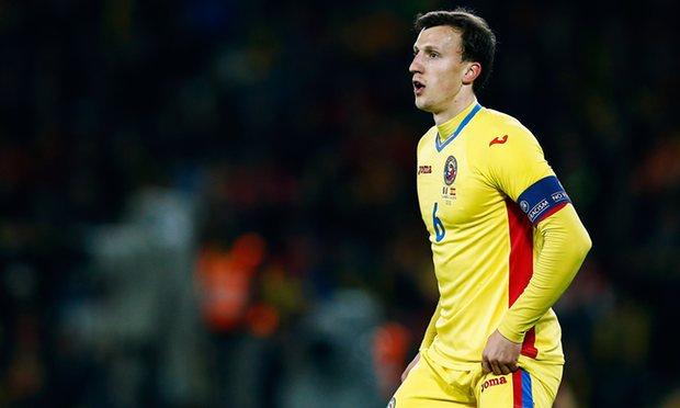 ROMÂNIA - MUNTENEGRU LA CLUJ. Chiricheş, şanse mici să joace duminică