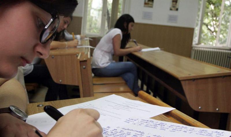 Schimbare importantă în admiterea la liceu. Ministerul Educaţiei: Ponderea Evaluării Naţionale va fi de 80%