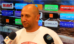 Banii din Cupa Ligii le fac cu ochiul 
