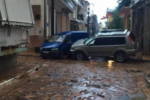 Grecia, lovită de furtuni. O familie de români a fost surprinsă de viiturile care au inundat străzile