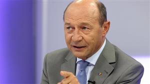Traian Băsescu: Dacă va fi în avantajul partidului voi candida. Vom face nişte analize sociologice