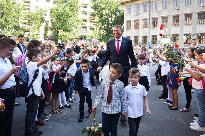 Ce le-a transmis Klaus Iohannis elevilor la deschiderea anului şcolar