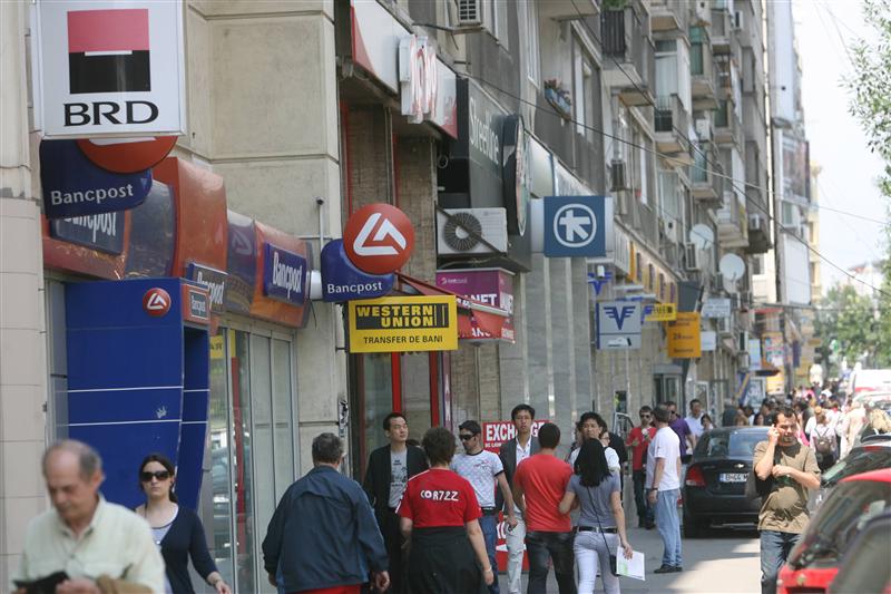 Ce avans cer băncile la creditele pentru locuinţe