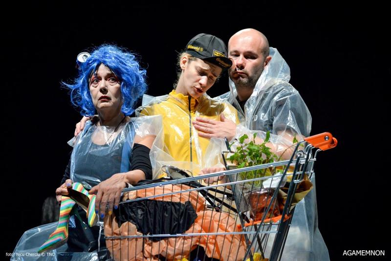 Un spectacol al Naţionalului din Cluj, premiat la Festivalul de Teatru Scurt de la Oradea 