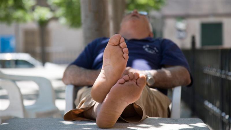 Îţi place să leneveşti? Siesta, bună pentru sănătate, cu condiția să nu depășească o oră
