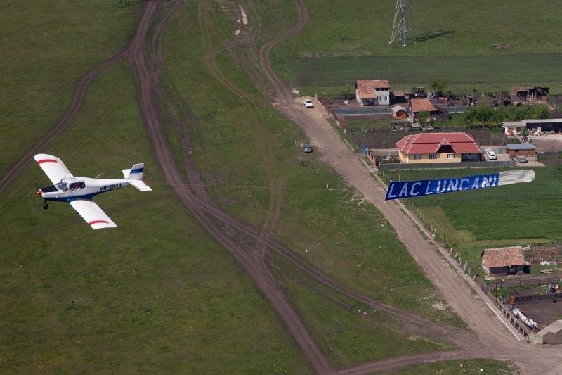 Sfârșit tragic la Cluj. Un parașutist s-a prăbușit de la 3.000 m