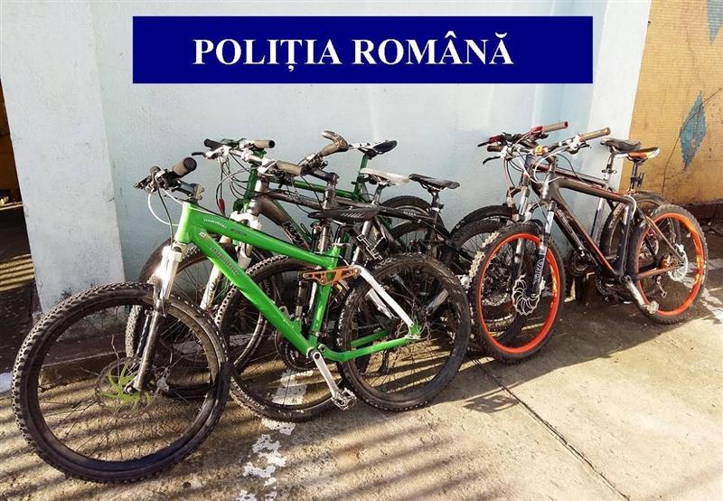 Biciclete furate, în valoare de 18.000 lei, recuperte de poliţiştii clujeni