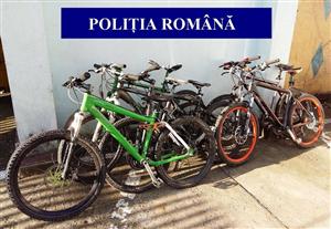 Biciclete furate, în valoare de 18.000 lei, recuperte de poliţiştii clujeni