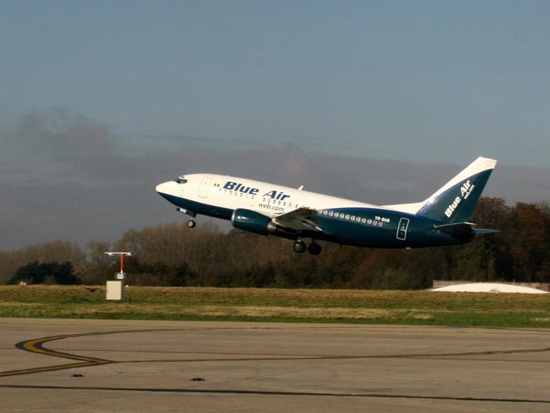 Aeroportul Cluj trece la programul de iarnă. Un nou zbor spre UK, inaugurat în decembrie