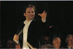 Concert vocal-simfonic, sub bagheta dirijorului David Crescenzi, la Filarmonică
