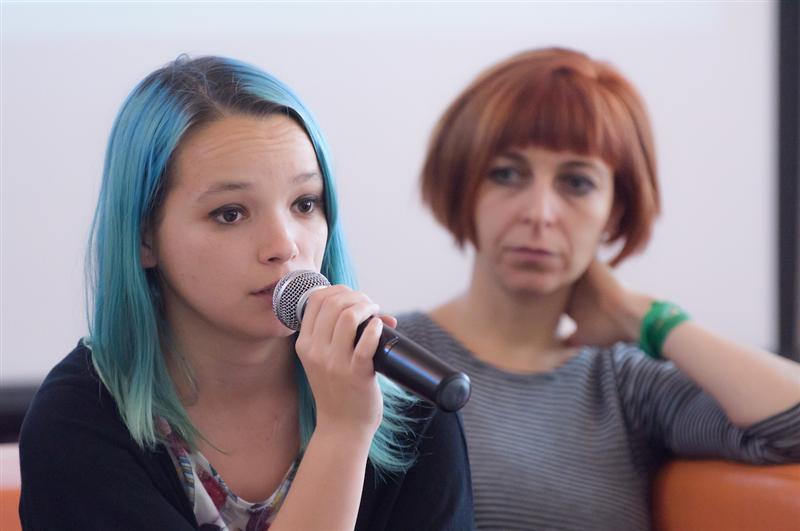 O poveste de-a râsul-plânsul despre părinți și copii, la Teatrul Maghiar din Cluj