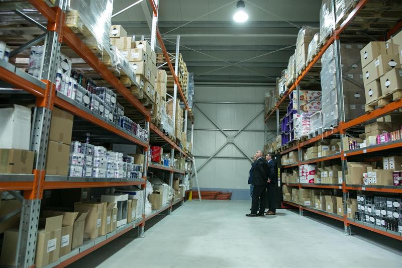 Farmec își extinde rețeaua de distribuție printr-un nou spațiu logistic în Dolj (P)