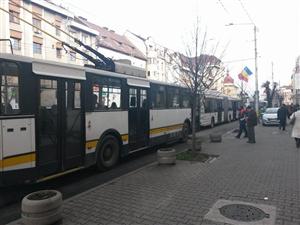 Clujul nu mai face faţă maşinilor nici pe vreme bună - GALERIE FOTO