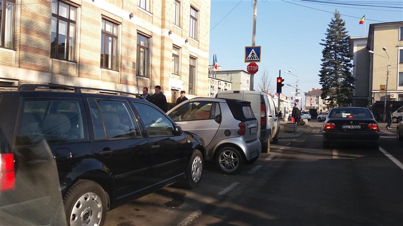 Despre parcări. Cum a devenit primarul Boc o frână