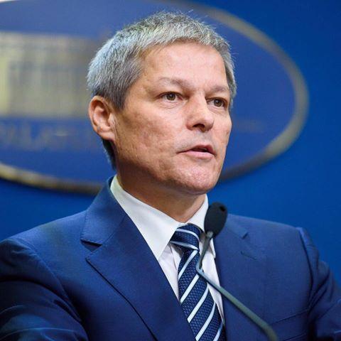 Cioloş, întrebat dacă a dat bani la medic. Vezi ce a răspuns prim-ministrul României