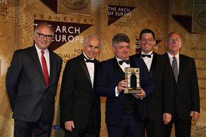 Directorul de spital care sustrăgea zilnic bani din casierie a fost arestat