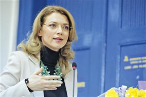 Alina Gorghiu şi-a depus mandatul de preşedinte al PNL