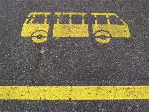 Banda (tot mai) dedicată autobuzelor. În ianuarie se deschide un nou tronson