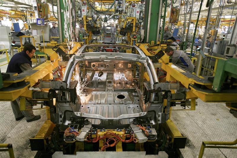 Omul care a salvat marca Dacia s-a stins din viaţă 