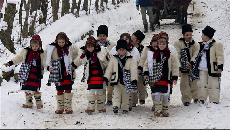 24 decembrie, sărbătoarea lui Moş Ajun. Tradiţii şi obiceiuri