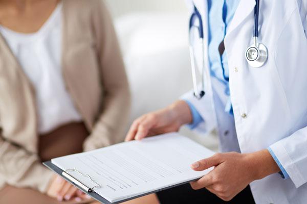 400 de euro deductibili de la plata impozitului, dacă îţi faci un abonament medical