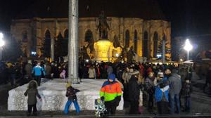 Sute de clujeni au spus  în stradă 