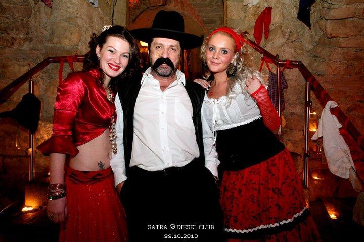 Un simbol al vieţii de noapte din Cluj se închide după 20 de ani. Gazdă pentru greii jazzului şi bluesului. Cele mai tari petreceri TIFF FOTO/VIDEO