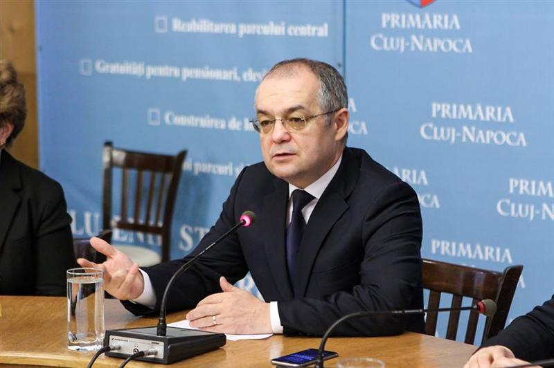 Pesediştii se declară vexaţi că Emil Boc le-a cerut să ajute Clujul