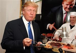 Dieta CIUDATĂ a lui Donald Trump: ciocolată, snack-uri, fripturi, sucuri dietetice şi puţine ore de somn