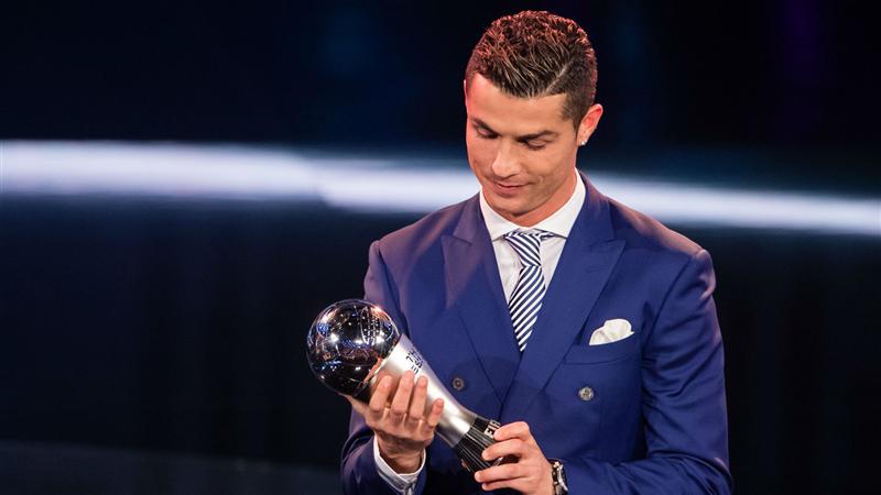 Cristiano Ronaldo vrea să fie vedetă cu acte-n regulă. Se apucă de actorie