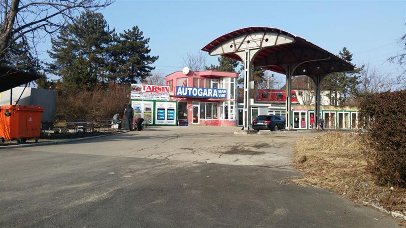 Victimă a dezvoltării imobiliare. O autogară clujeană îşi pierde cei mai importanţi clienţi