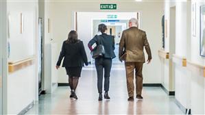 Brexitul alungă doctorii. Medicii din UE angajaţi în Marea Britanie se gândesc să părăsească ţara