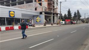 Farsă cu repetiţie. Lidl păcăleşte primăria din nou