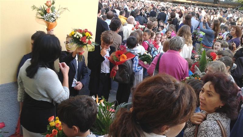Vânătoare de flotanţi: Boc ameninţă cu dosare penale. „Suntem la cod roşu