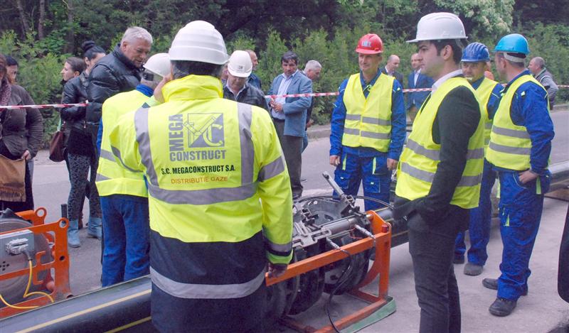 Descindere a Consiliului Concurenţei în birourile unor firme de instalaţii de gaze
