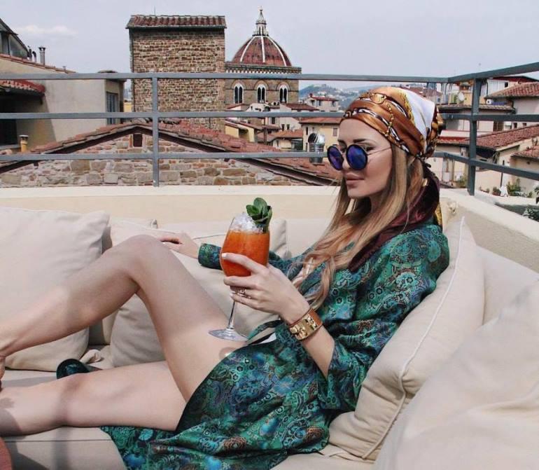 Aceasta este cea mai frumoasă bunică din lume. Are sute de mii de fani pe Instagram – FOTO