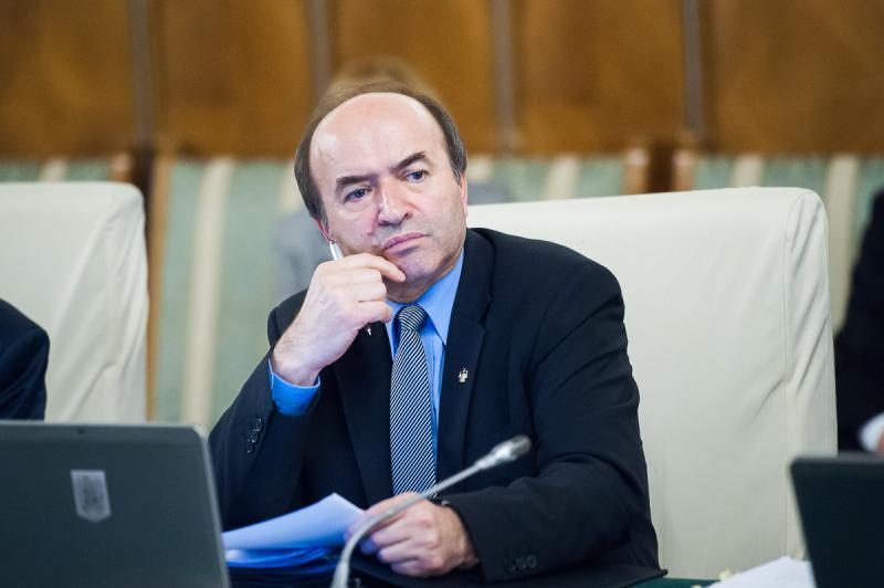 Ministerul Justiţiei a elaborat proiectul de lege privind codurile penale. Fără prag al abuzul în serviciu